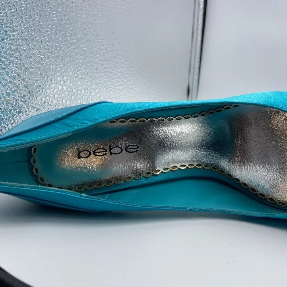 Bebe Acqua Blue Satin Platform Stiletto Pump Heels Size 6